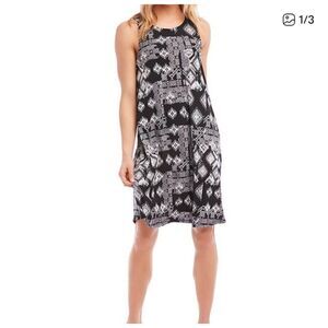 Karen Kane Black and White Chloe Geo Print Sleeveless Swing Dress Size Medium